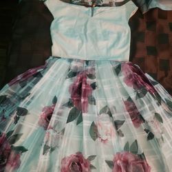 Dress Young Woman 