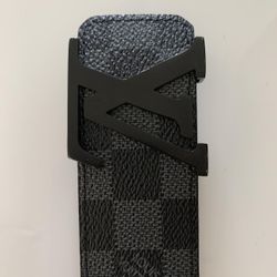 Louis Vuitton LV Initiales Belt - Black