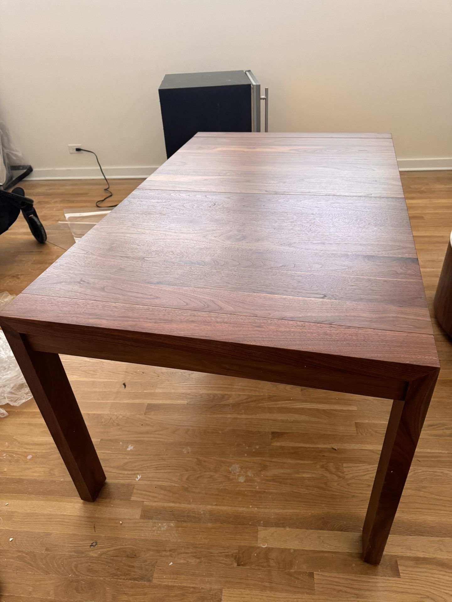 Room & Board Extendable Walsh Table