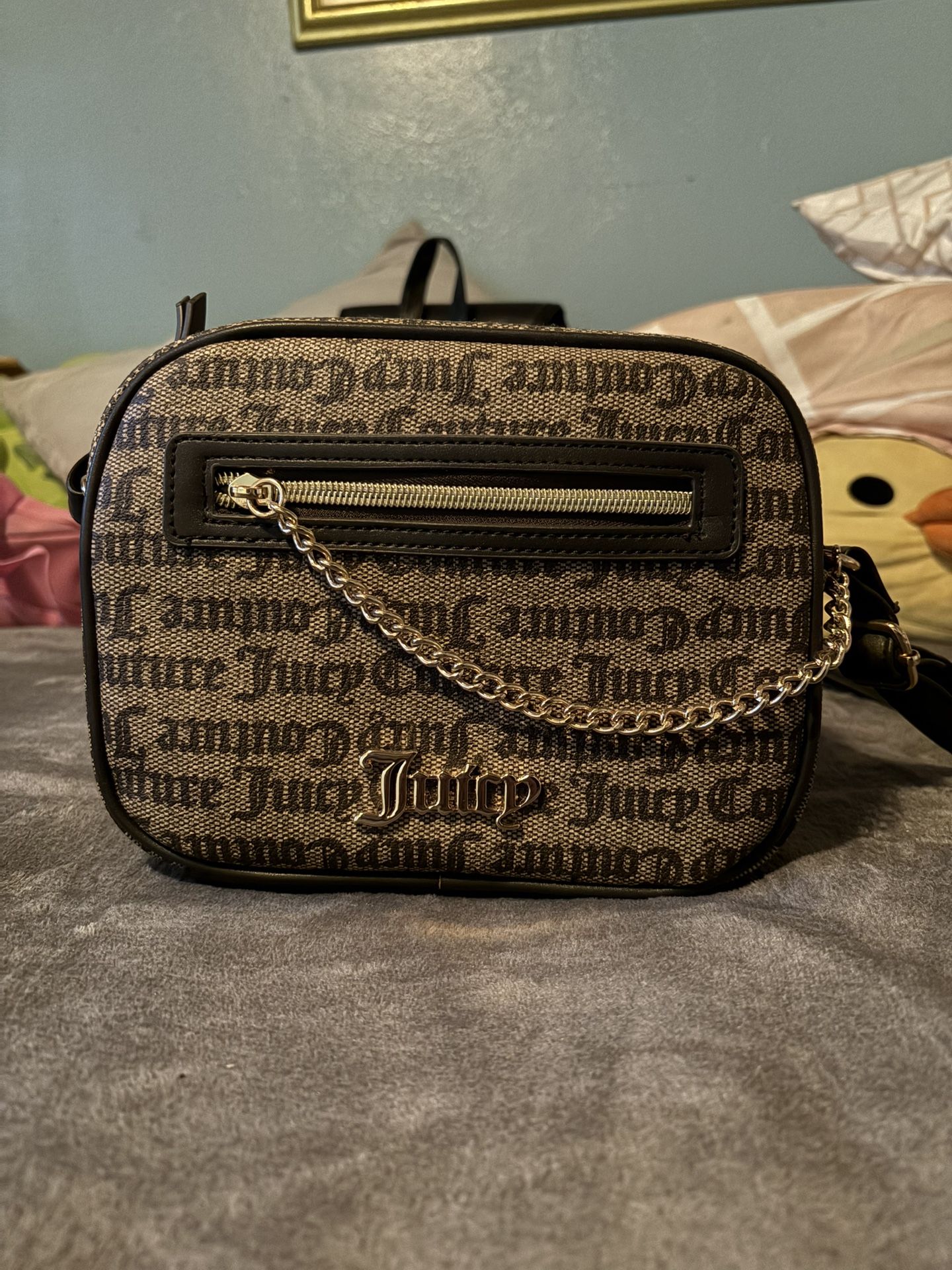 Brown And Black Juicy Couture With Strap Chain