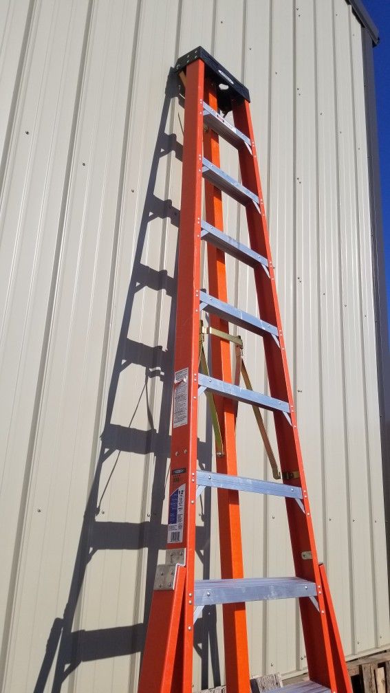 Werner 12´ tripod 3 legged step ladder Home & Garden