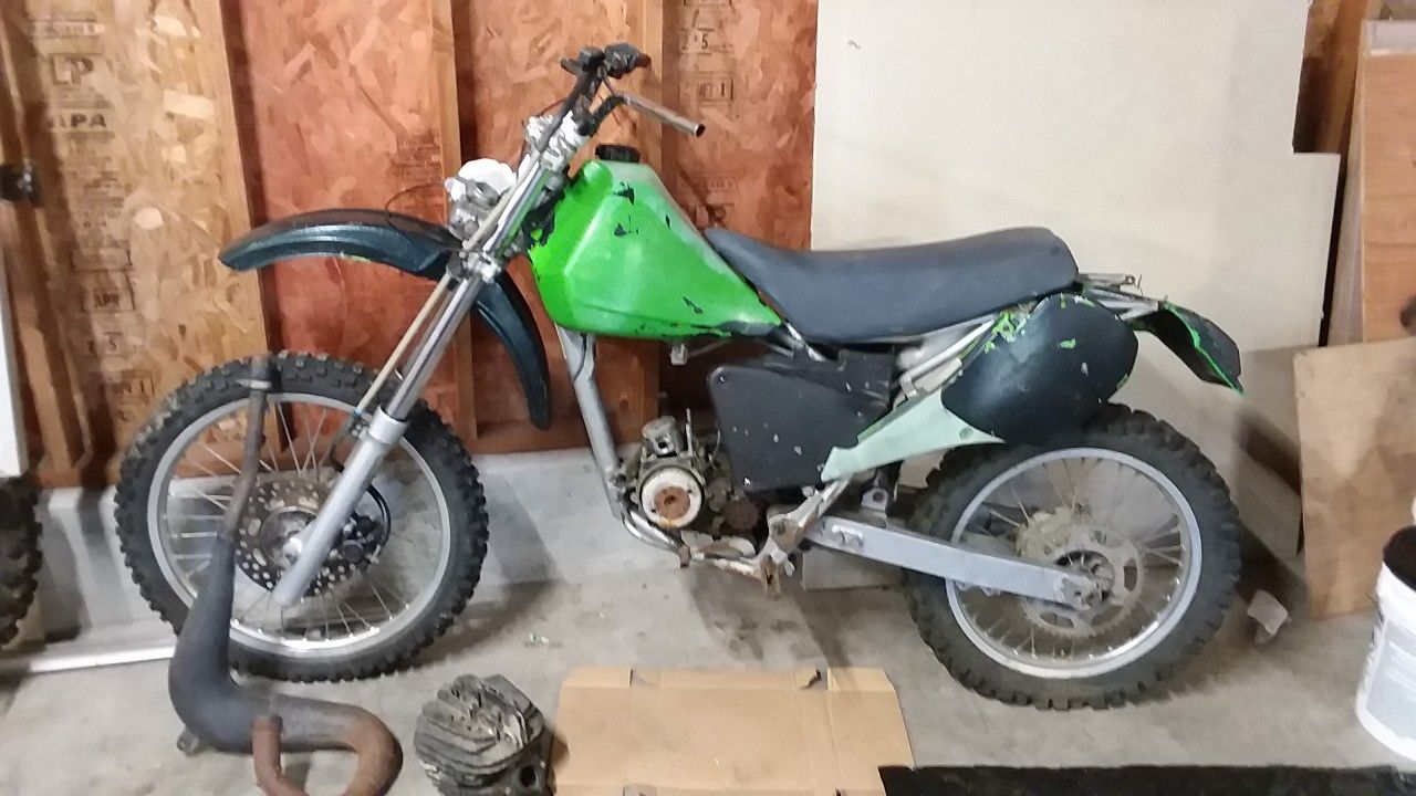 Kawasaki 80s Dirt Bike