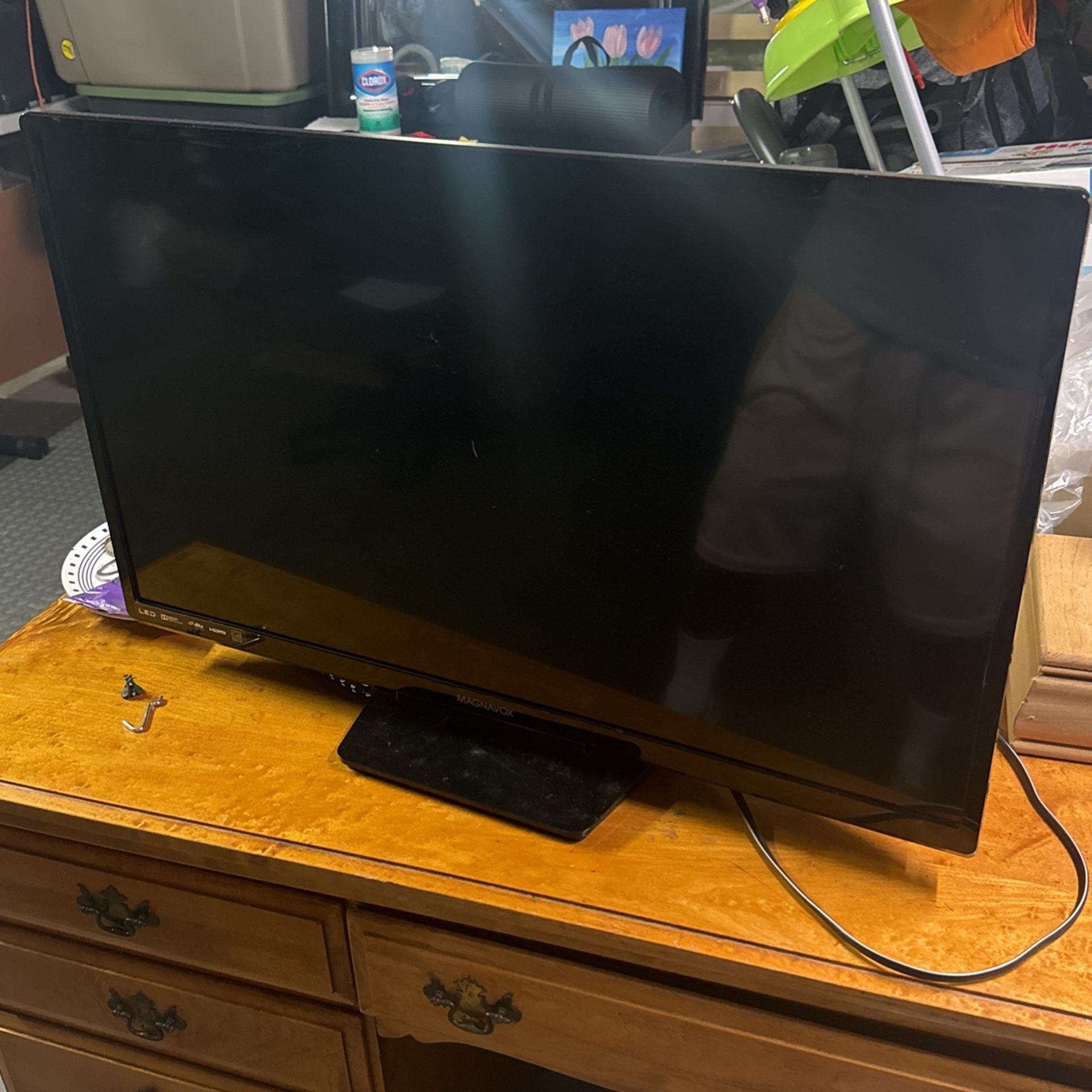 MagNavox 32” HD TV Monitor