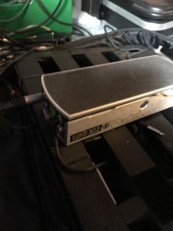 Earnie Ball Volume Guitar pedal