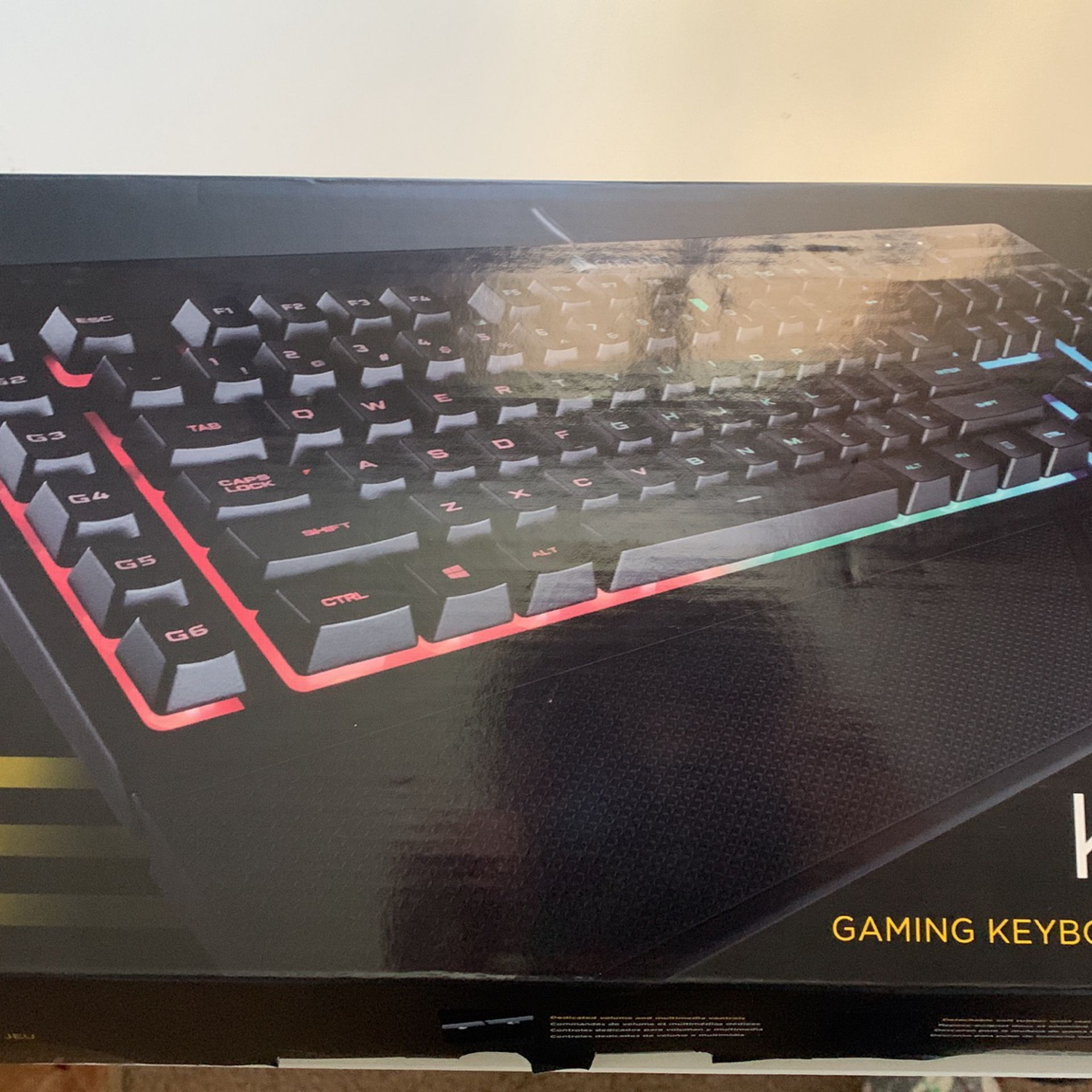 RGB Corsair Clacky Gaming Keyboard 