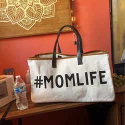#MOMLIFE extra large tote bag ;; $35 in 33312