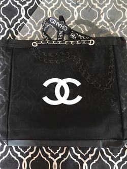 Chanel VIP Beauty Gifts? Are they authentic?