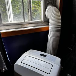 AC Unit - Moving, MUST GO!