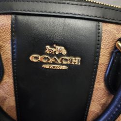 COACH Medium Rowan Crossbody Bag