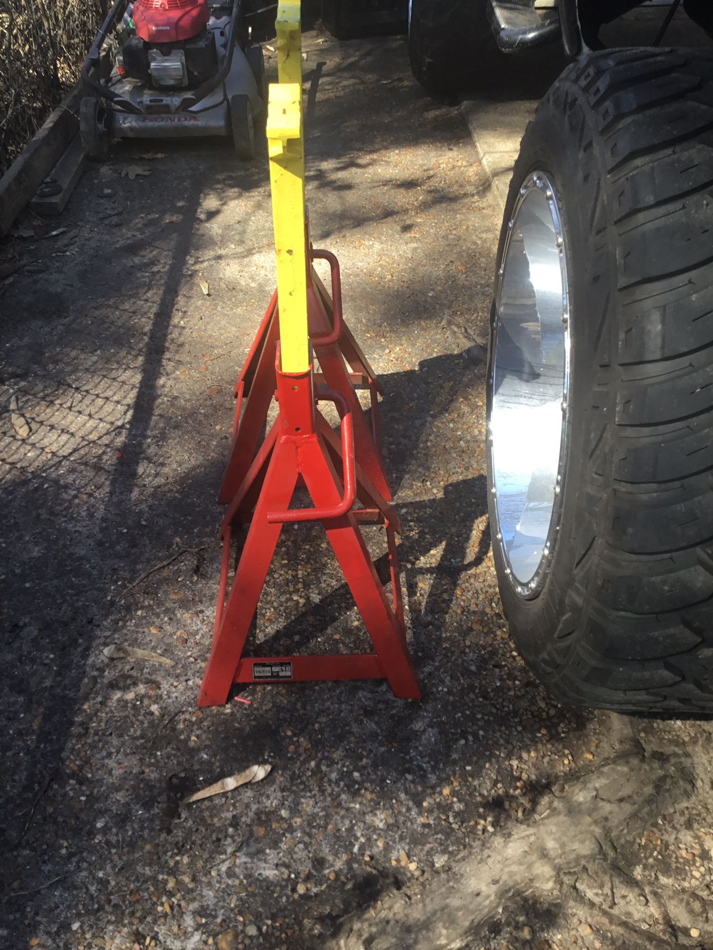 Snap On Jack Stands 7 ton for Sale in Norfolk, VA OfferUp