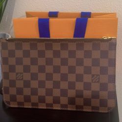 Louis Vuitton Pouch 