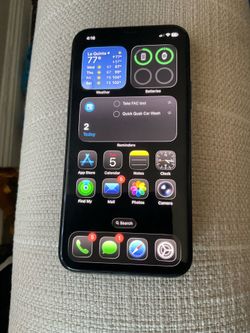Unlocked iPhone 11 Pro Green 64 gb (cracked back glass) $160 o.b.o.