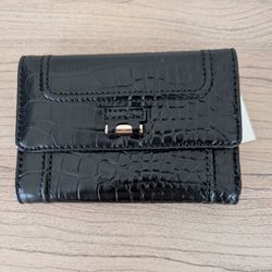 New Liz Claiborne Wallet