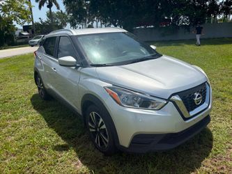 2020 Nissan kicks sv
