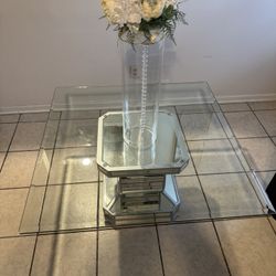 Glass Center Piece Table