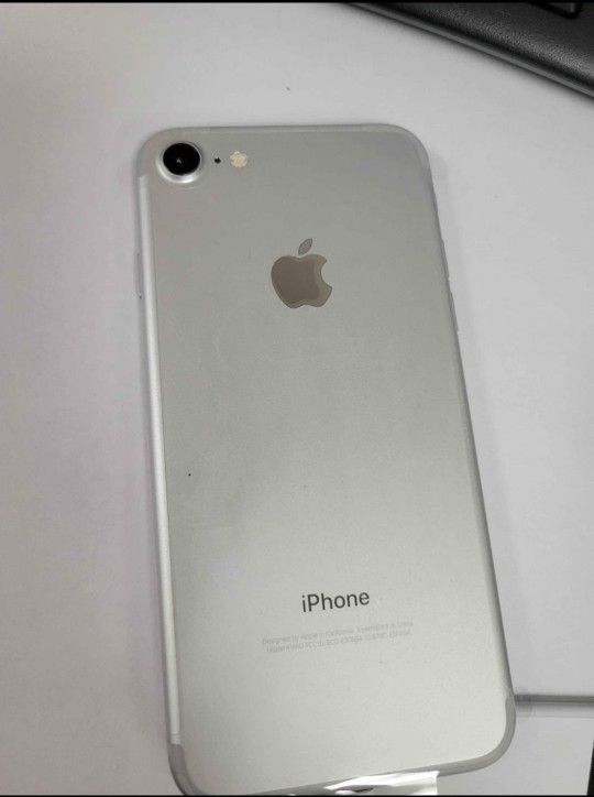 Iphone 7 Unlocked / Desbloqueado 😀 - Different Colors Available