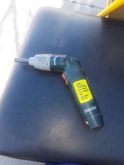 socket drill just needs battery...