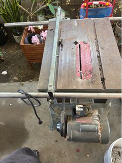 Delta 10” Contractor Table Saw