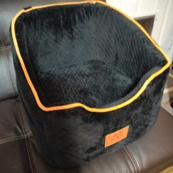 Small Dog Bed / Car Seat