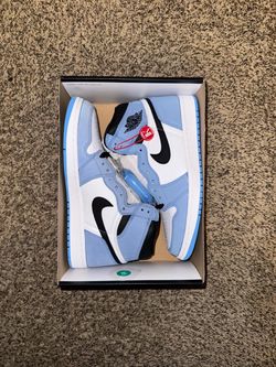 Jordan 1 University Blue Size 9.5