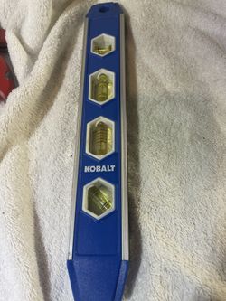 Kobalt Leveler