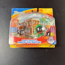 New CN The Looney Tunes Show DAFFY DUCK Marvin The Martian The Bridge Direct