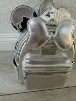 Disney lounge fly backpack