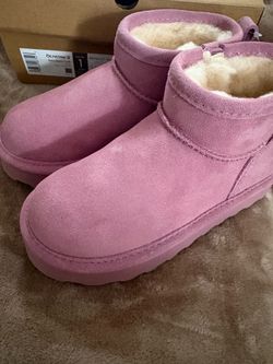 Kid bear paws size 1y