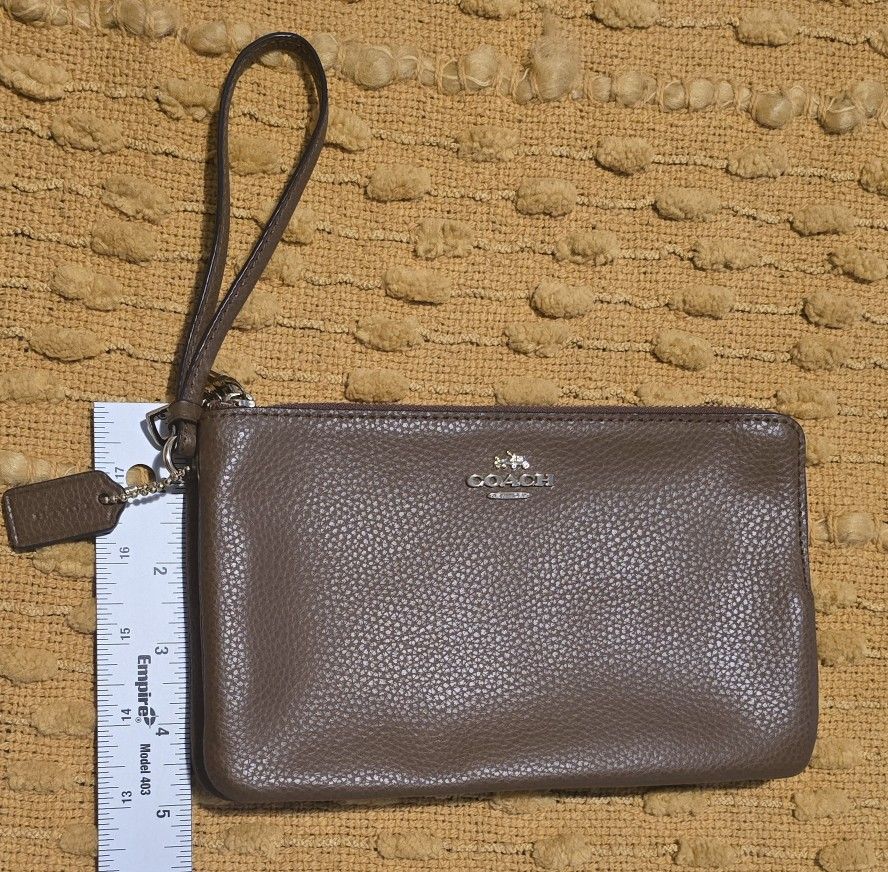 Coach Large Double Zip Wallet Wristlet Clutch