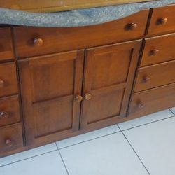Drexel Wood King Bedroom Set
