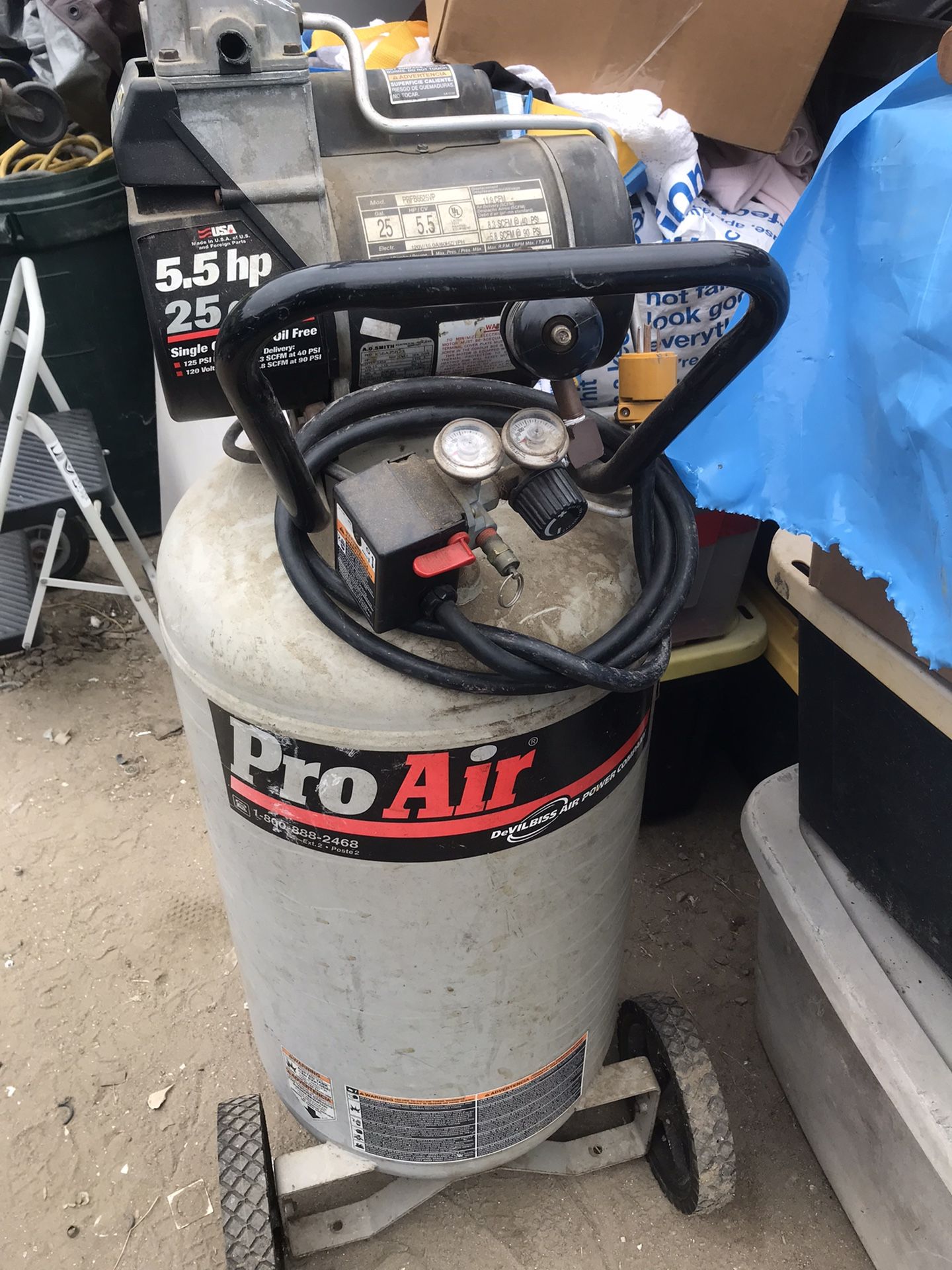 25 Gallon Air Compressor