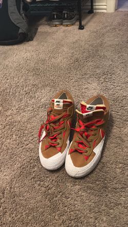 Nike shoes low top red brown white