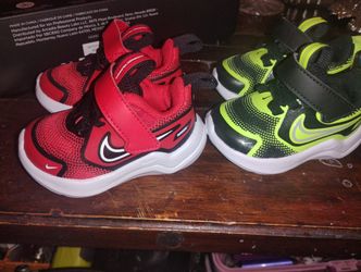 Brand New Nike Baby Tennis Shoes Size 2c 2 Pairs