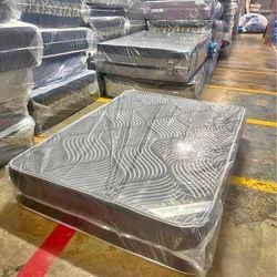 Ready to deliver 🚚✅ Brand new all sizes mattresses are in stock !!! Queen, king, twin, full size