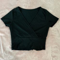 Women Black Crop Top With V-Neckline