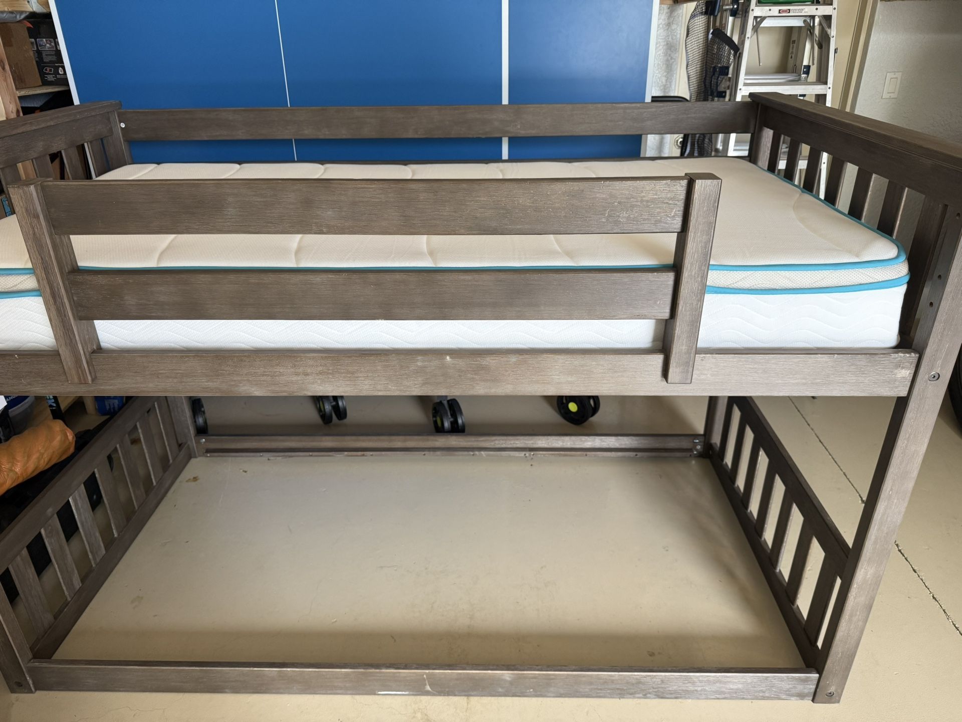 Twin Bunk Bed