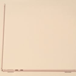 MacBook Air 13-inch with M3 Chip