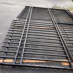 Metal Gate 