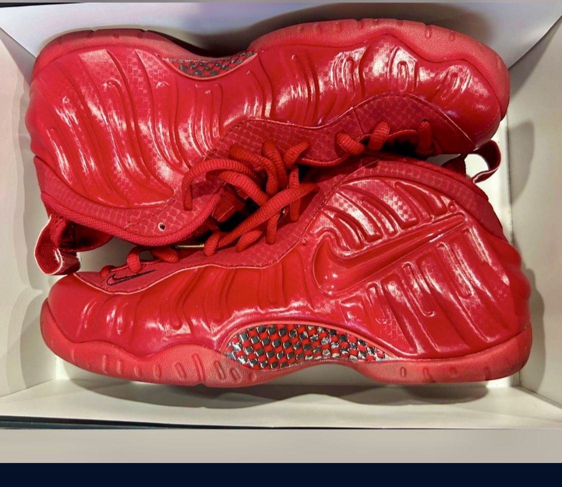 Nike Red October Foamposites Size 10