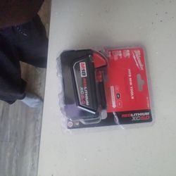 Milwaukee RED lithium Battery