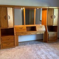 Queen Wall Headboard Unit.