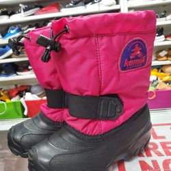 Snow Boots Size 10