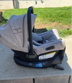 Infant car seat