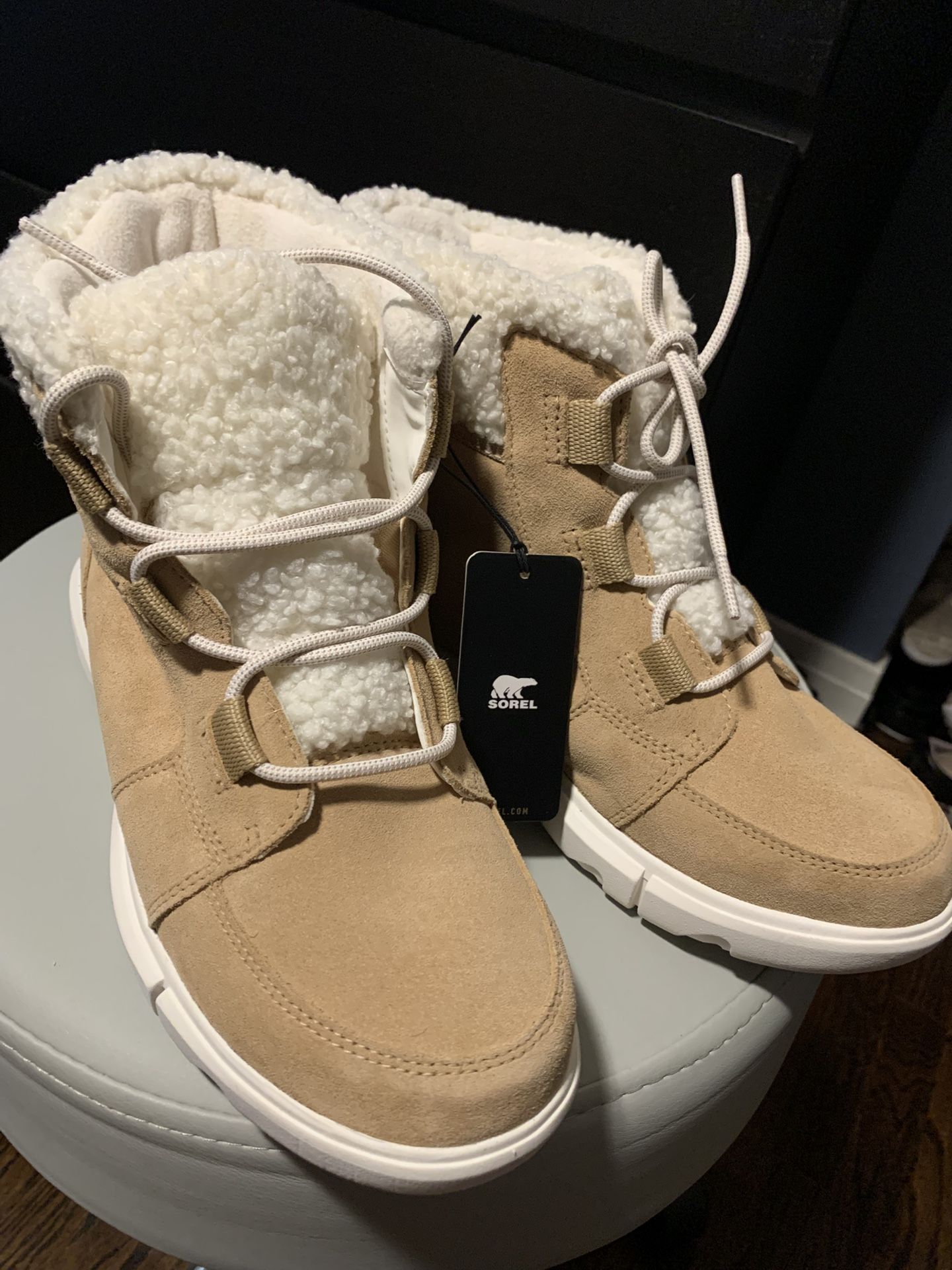 Sorel Women's Waterproof Casual Winter Boots