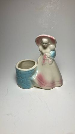 Small Shawnee  planter