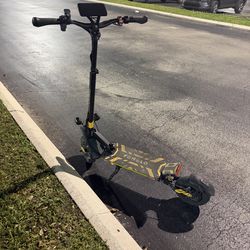 52 mph scooter need gone asap!!