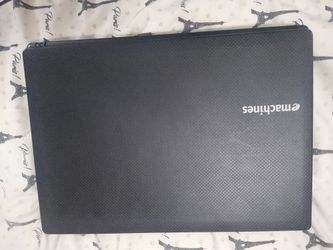 Laptop emachines, buenas condiciones