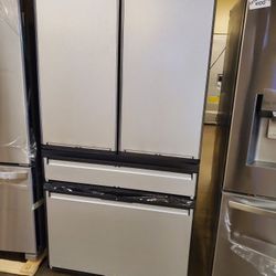 Samsung Panel Ready BeSpoke Counter Depth Refrigerator MNLO