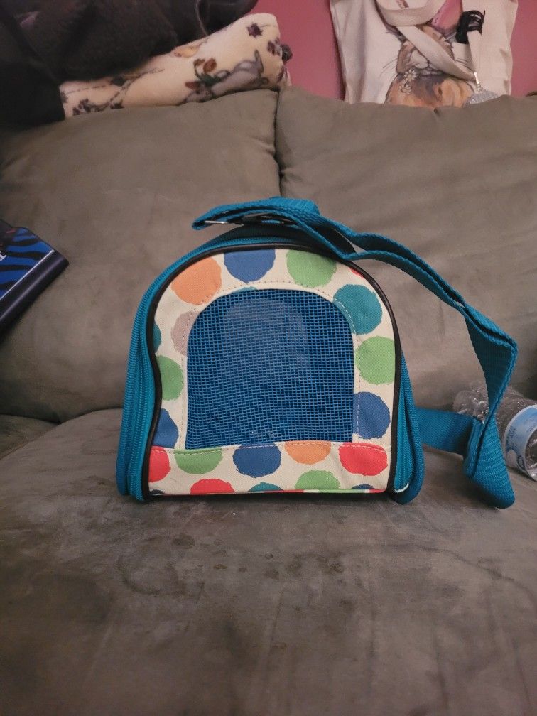 Small Animal Carriers