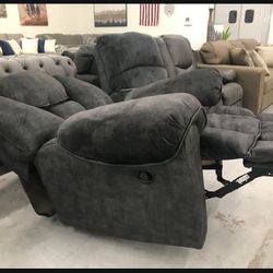 Capehorn Dark Recliner  💥 Brand New 👍 Final Sale 